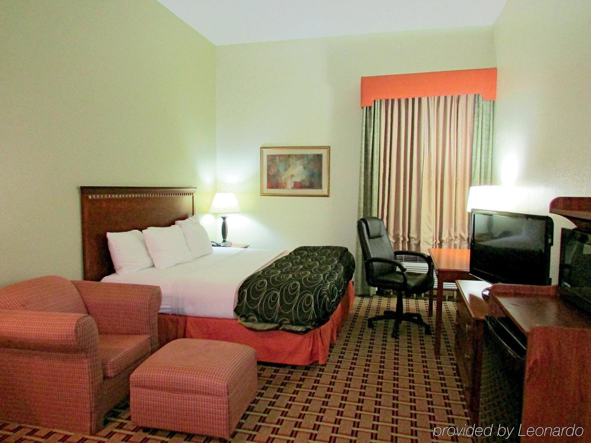 La Quinta By Wyndham St. Petersburg Northeast *Newly Renovated Hotel Luaran gambar